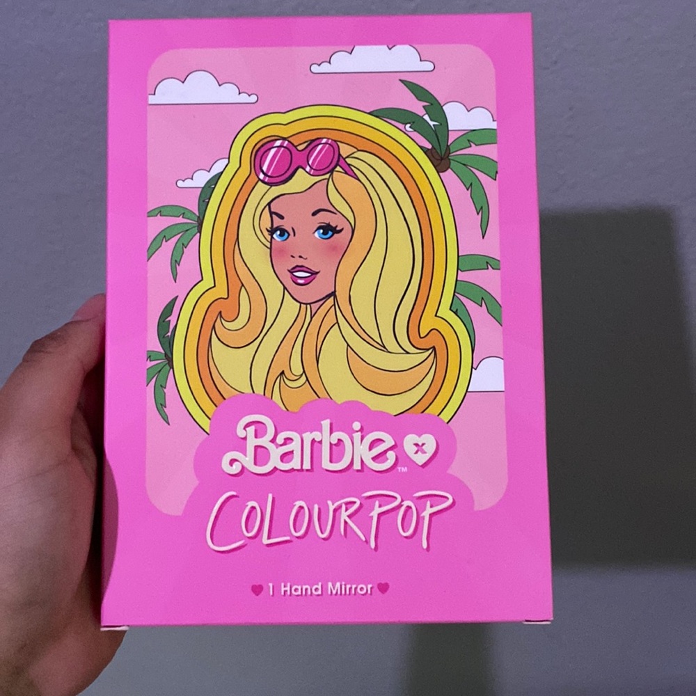 BarbiexColourpop handheld mirror